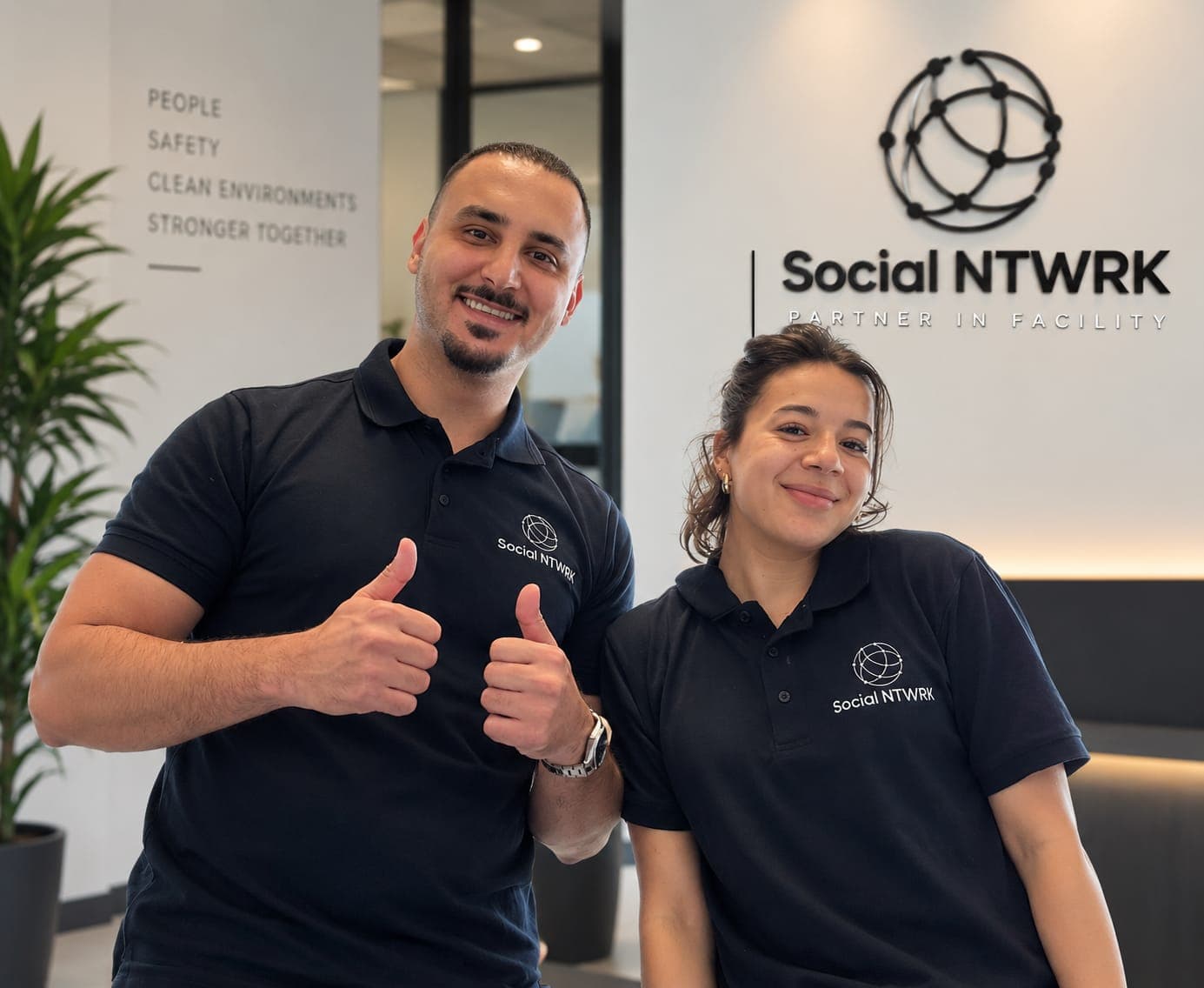 Het team van Social NTWRK op kantoor